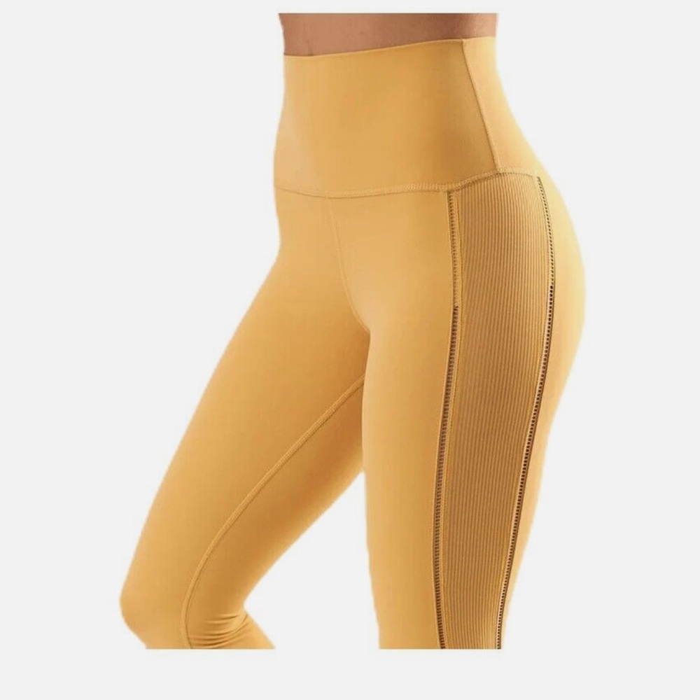 Nike Women's Luxe Ribbed High Rise 7/8 Yoga Tights Size small